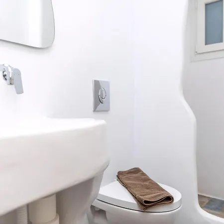 Luxury Naxos Superior Triple 150m From Agios Georgios