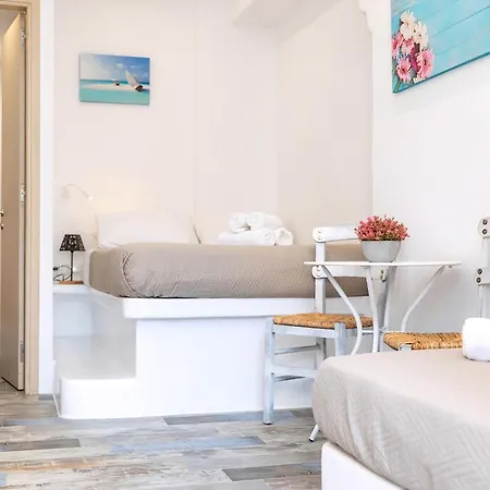 Villa Luxury Naxos Superior Triple 150m From Agios Georgios *