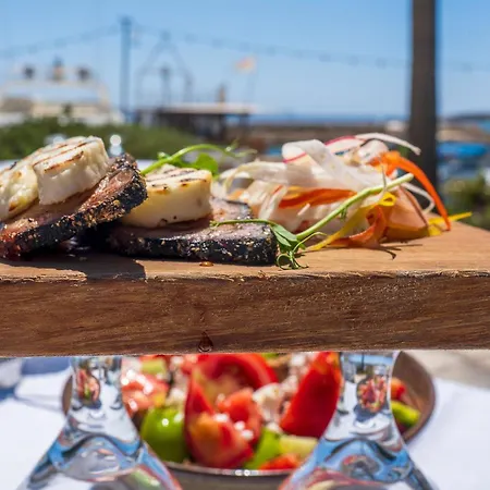 Luxury Naxos Superior Triple 150m From Agios Georgios